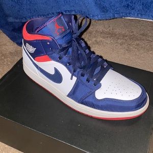 Nike Air Jordan Mids. Blue White Red.   Size 12
